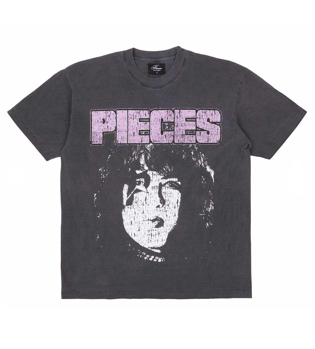 Product Image Of Pieces Vintage Kiss Tee Black Front
