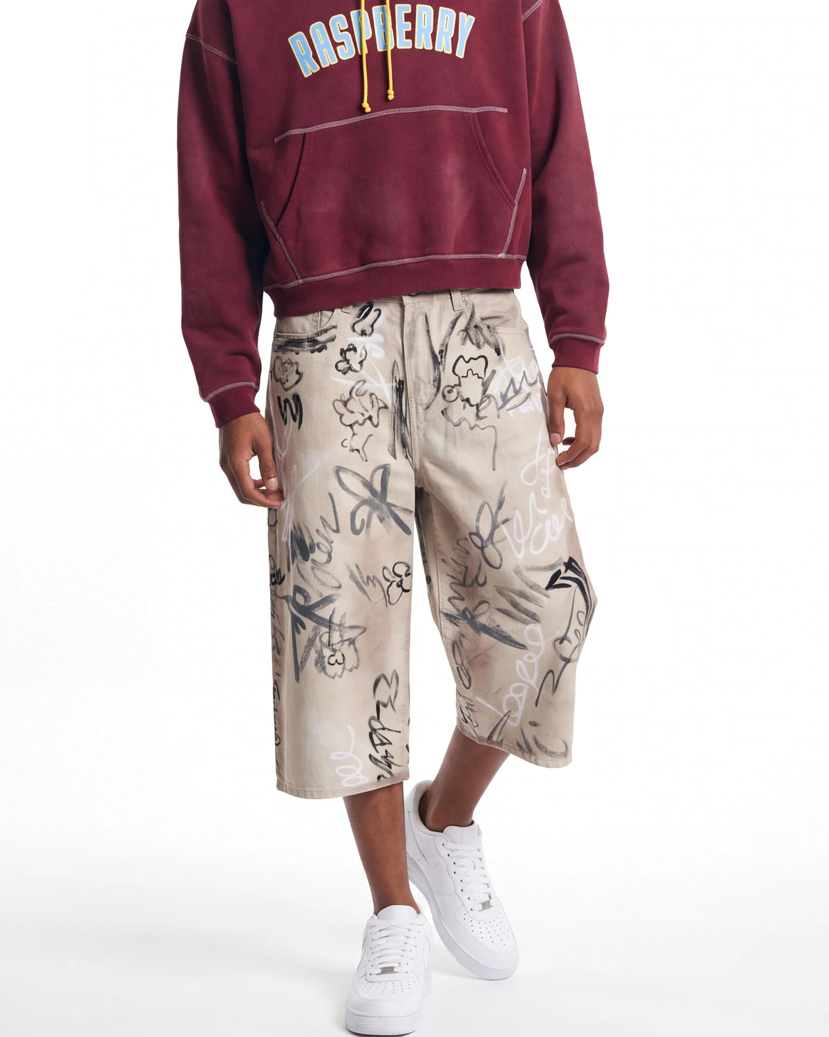 HMDD Banksy Shorts Cream