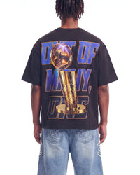 Godspeed Liberty Reigns Tee black, upper body rear view on model showing the gold trophy back print