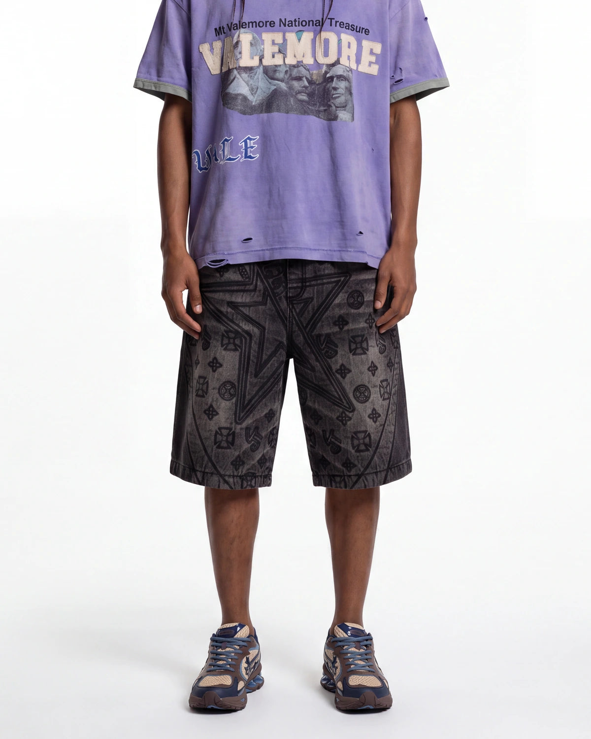 Vale Forever Spade Jorts Black