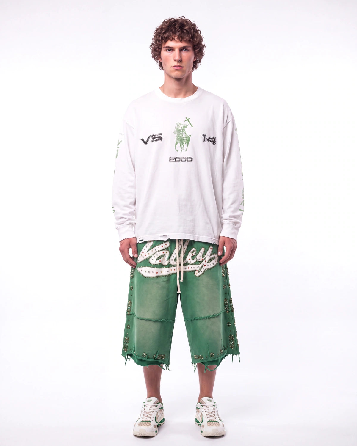 Vale Forever Crusader L/S Tee White