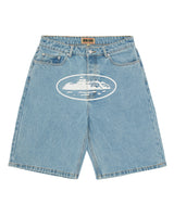 Corteiz Island Denim Short stonewash, baggy light blue five-pocket denim shorts with white Alcatraz Island oval print on the front leg, front view