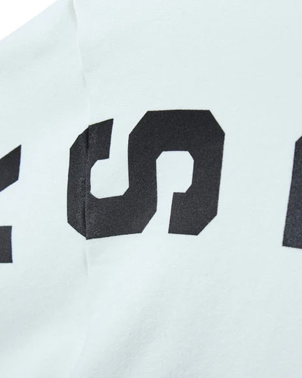 GV Gallery Blonde Hoodie white, close-up of the black block lettering on the back