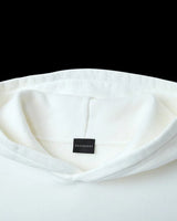 GV Gallery Blonde Hoodie white, close-up of the hood and woven neck label