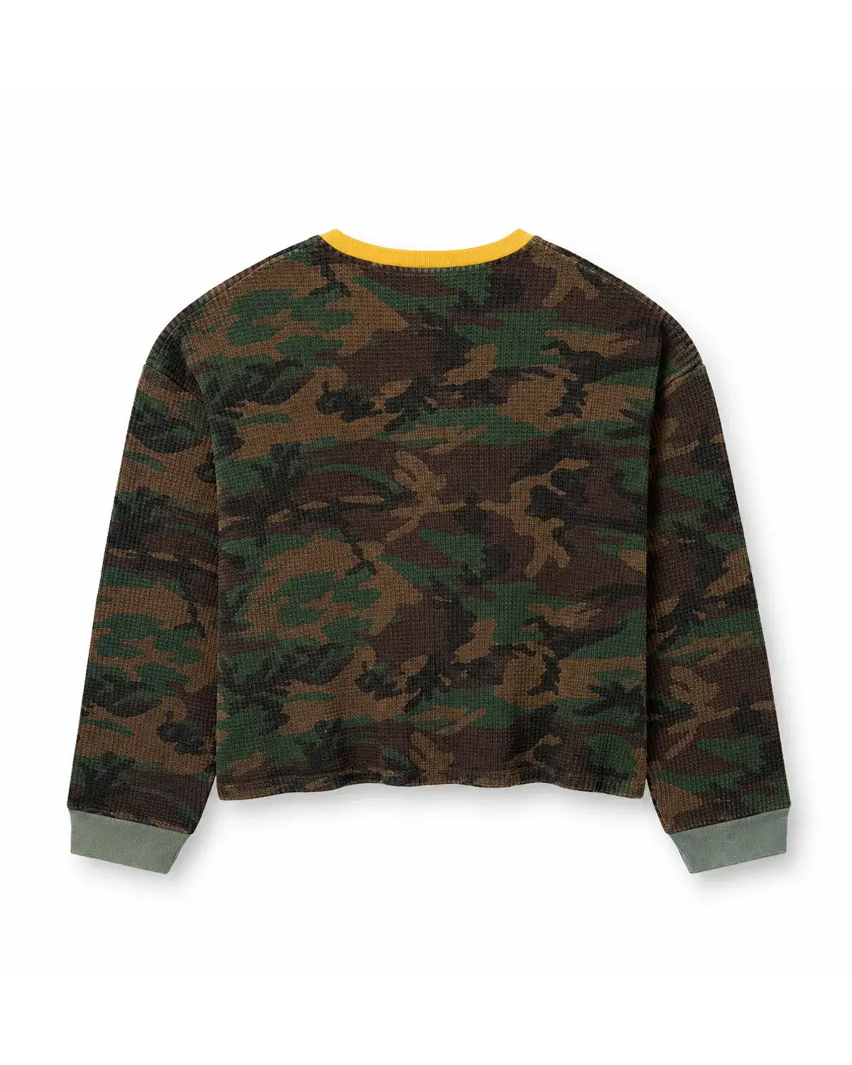 GV Gallery D.C Thermal L/S camo, back view of the camo pattern and yellow collar