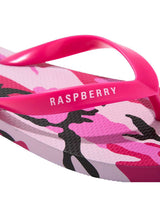 GV Gallery Pink Camo Flip Flops pink, close-up of the Raspberry logo strap