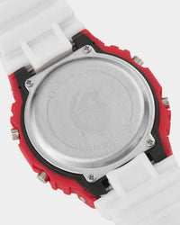 Godspeed GSWC All Nations Chrono white/red, close-up of the steel caseback engraved E Pluribus Unum