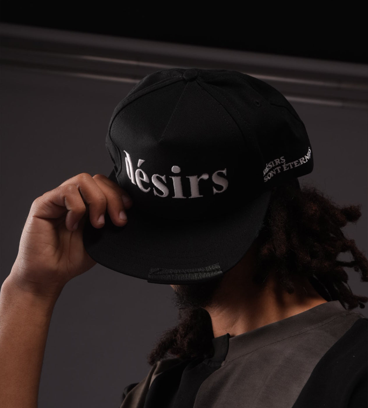 Matiere De Desirs Leather Patch Hat Black