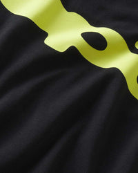 Sp5der Bubble Tee onyx, close-up of the lime-yellow print on black fabric