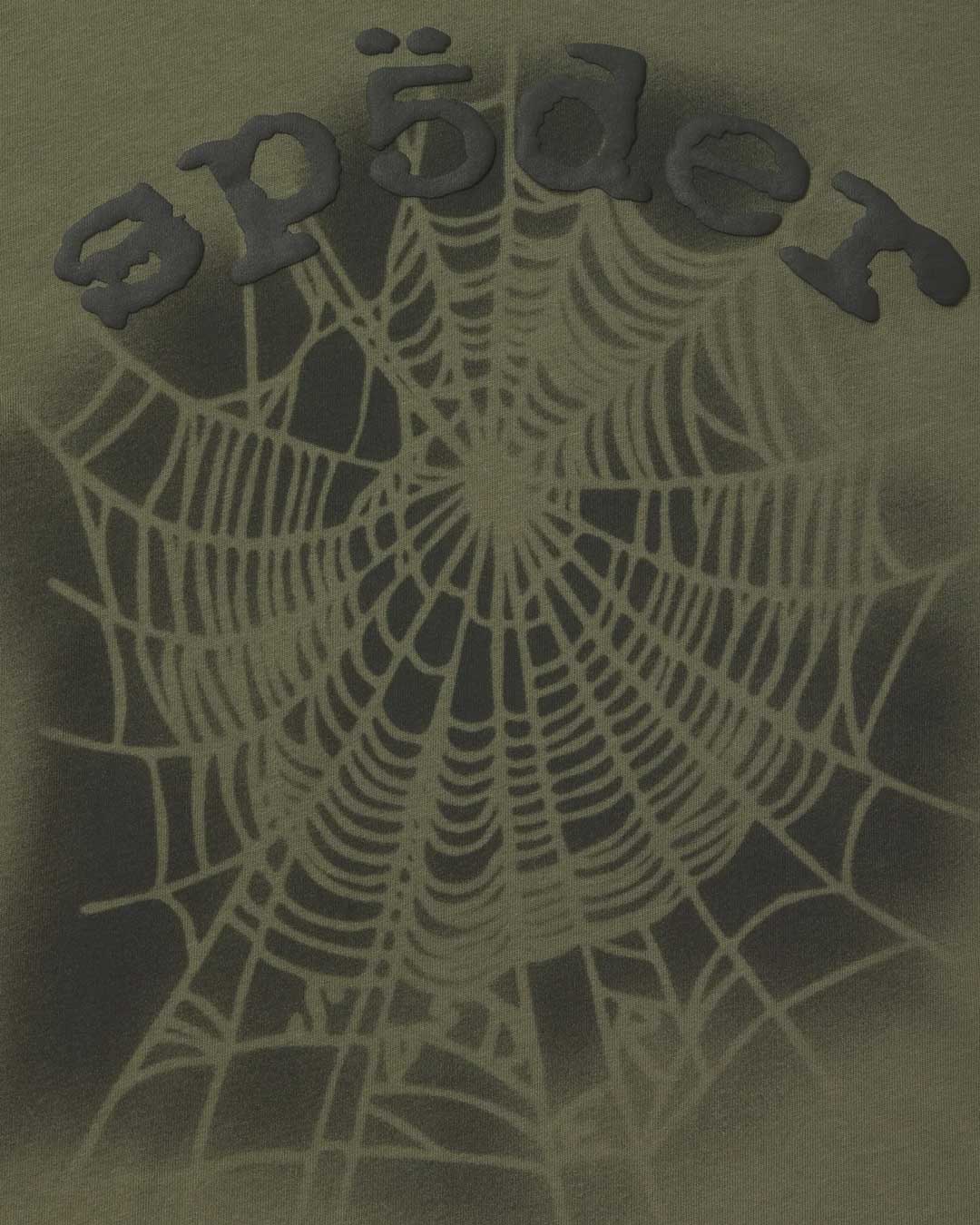 Sp5der Distressed OG Web V2 L/S olympian green, close-up of the black Sp5der lettering and faded web print