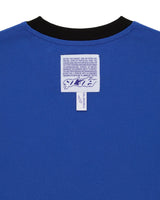 Sp5der Engineer Tee blue, close-up of the black collar and woven sp5der neck label