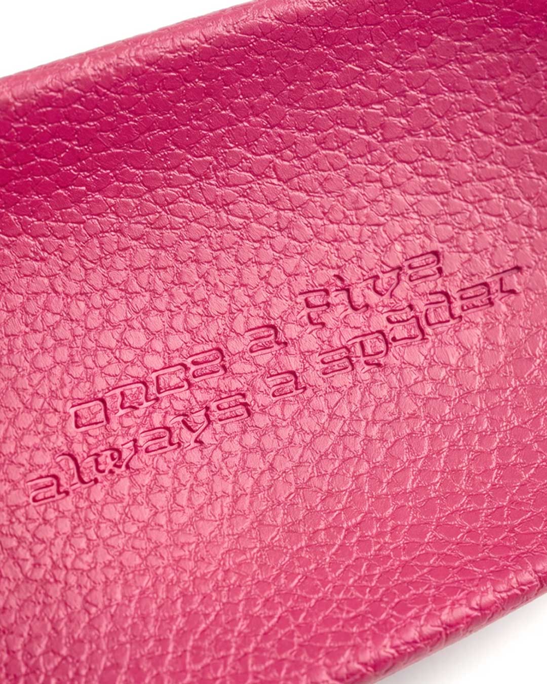 Sp5der Enzo Slide pink, close-up of the footbed stamped once a five, always a spider