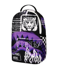 Sprayground Stencil Shark Attack Backpack purple, close-up of the purple spray-painted shark mouth