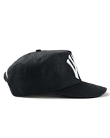 Vale Forever Manhattan Snapper Cap Black
